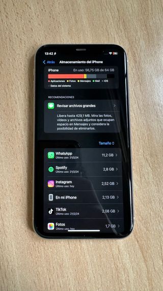 iPhone 11 64GB
