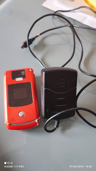 MOTOROLA RAZR V3