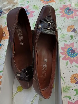 Zapatos de piel de vestir de mujer