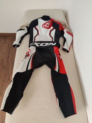 Mono moto Ixon 2 piezas