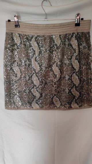 Conjunto de top y falda 