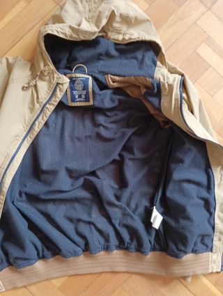 Cazadora con capucha chico talla M