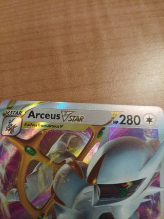 Carta arceus V-star Pokémon