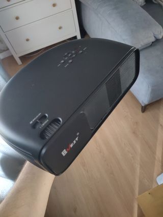 Proyector Bnest 1080p