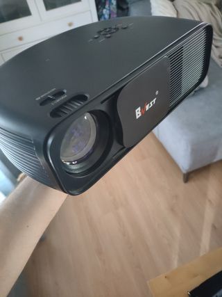 Proyector Bnest 1080p