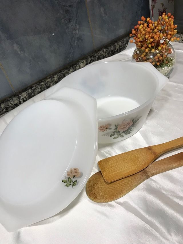 sopera con tapa arcopal rosas francia