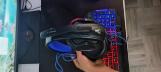 Teclado, ratón y cascos gaming