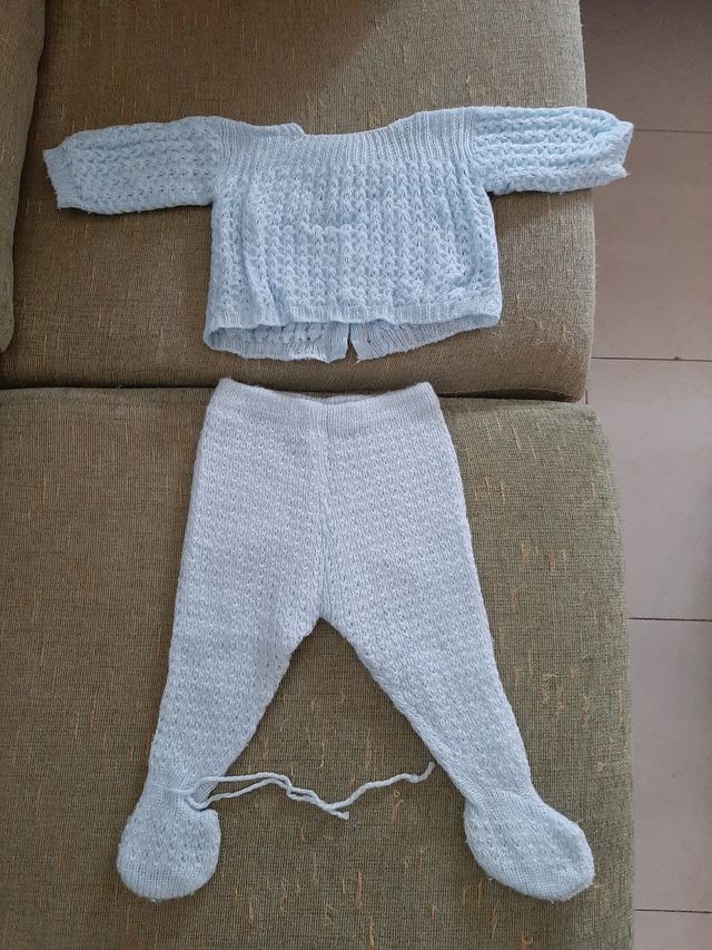 Ropa de bebé antigua