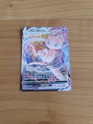 Carta pokemon Vmax 