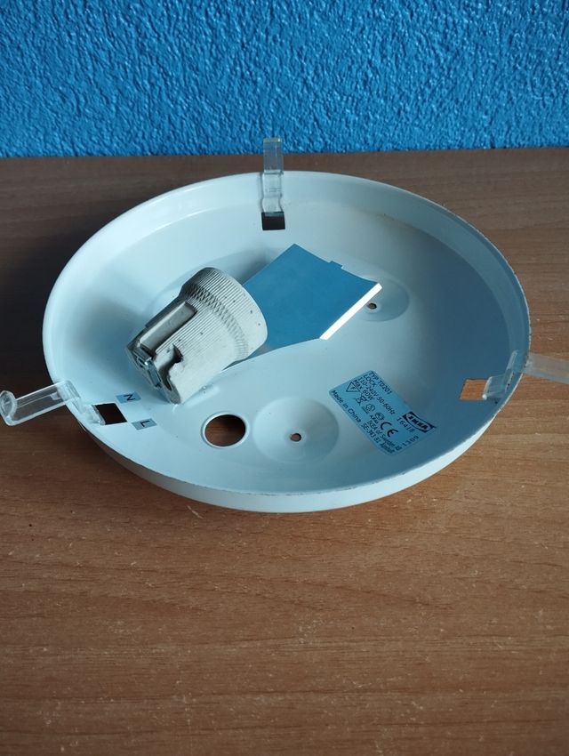 Plafón de bombilla techo