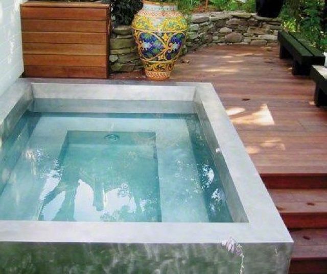 CONSTRUCCIÓN Y REHABILITACIÓN DE PISCINAS