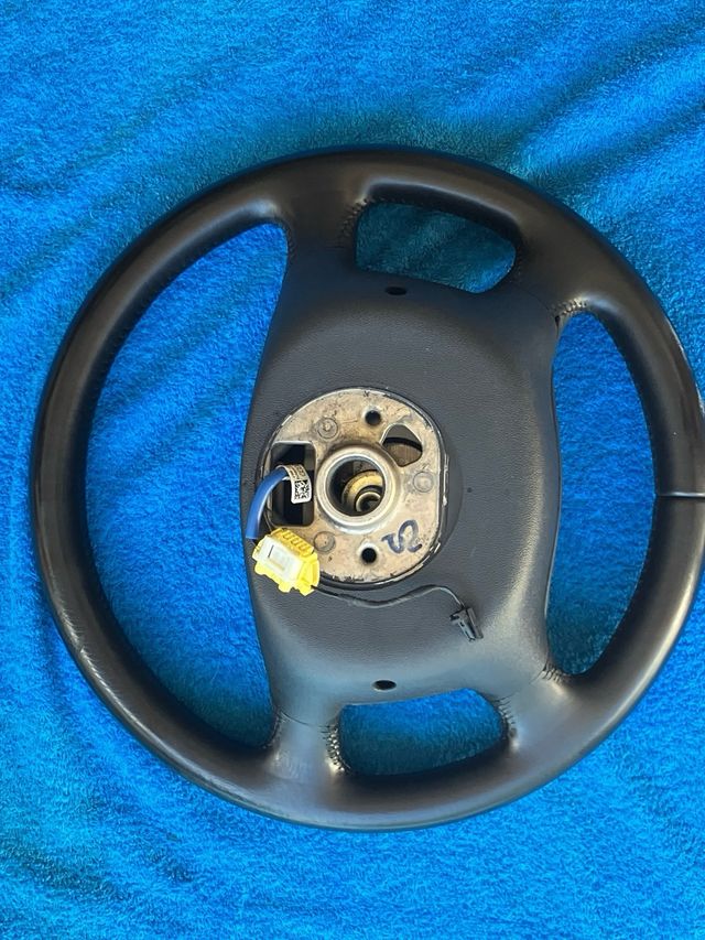 Increíble volante VW Audi Skoda piel original