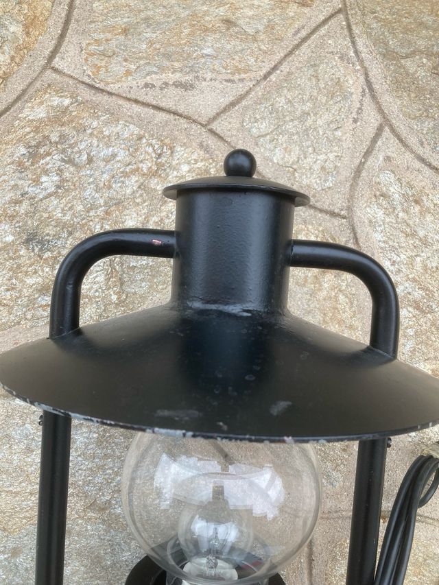 Farol de jardín tengo dos