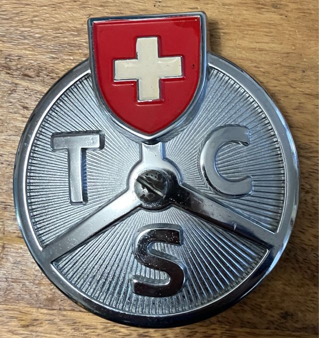 VINTAGE TCS AUTOMOBILE CAR CLUB BADGE