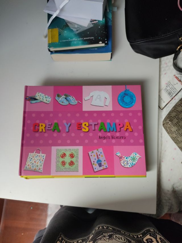 colección de libros para hacer manualidades