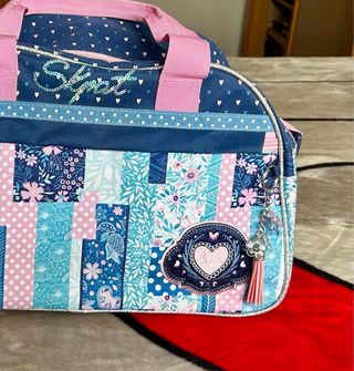 Mochila niña/chica de colores. Varias funciones