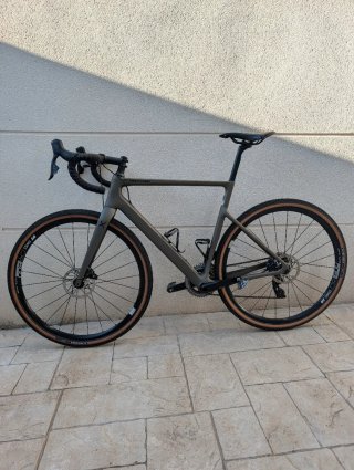Cannondale Supersix evo SE