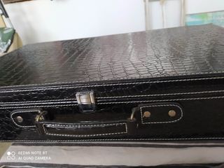 Caja/Joyero imitación piel cocodrilo