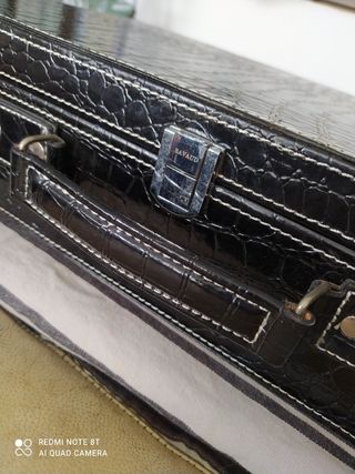 Caja/Joyero imitación piel cocodrilo