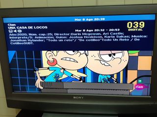 SONY BRAVIA 32" Television & Gamers