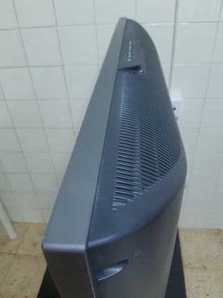 SONY BRAVIA 32" Television & Gamers