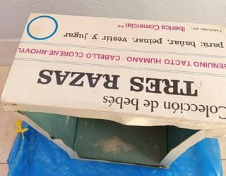Muñeca Yenkita Icsa con su caja original