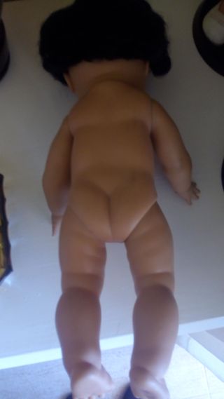 Muñeca Yenkita Icsa con su caja original