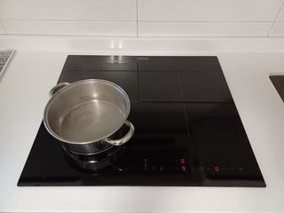 PLACAS INDUCCIÓN AEG  68102KF-N