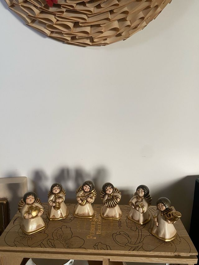 Sissi Thun banda al completo