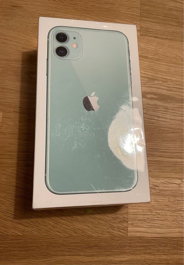 Caja iPhone 11