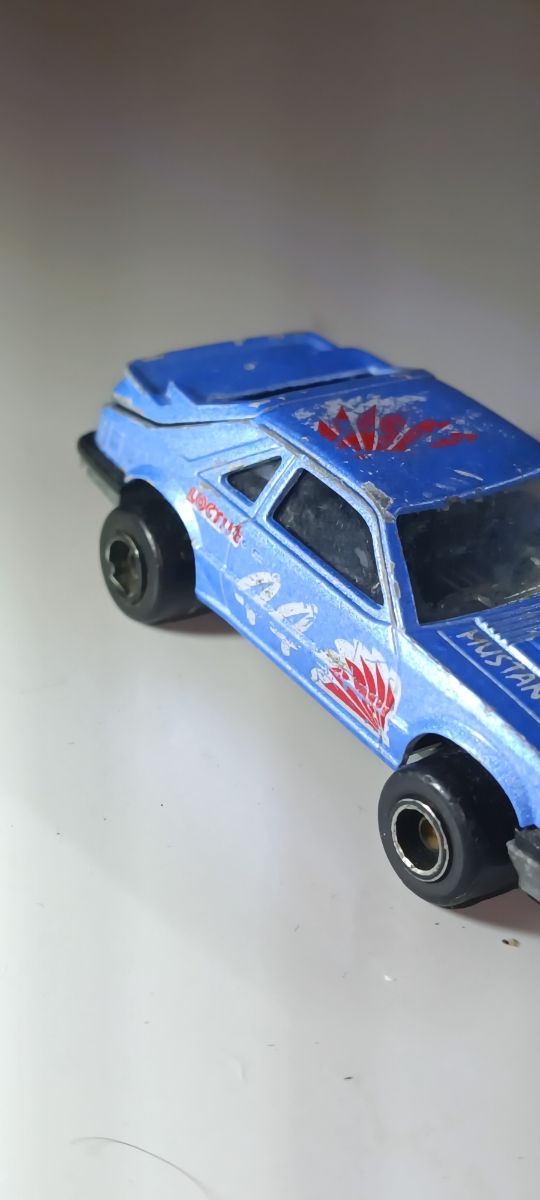 FORD MUSTANG S.V.O 1/64 MAJORETTE