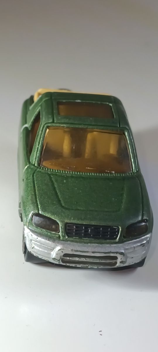 TOYOTA RAV 4 MAJORETTE 1/64