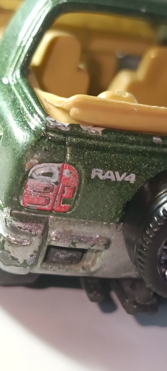 TOYOTA RAV 4 MAJORETTE 1/64