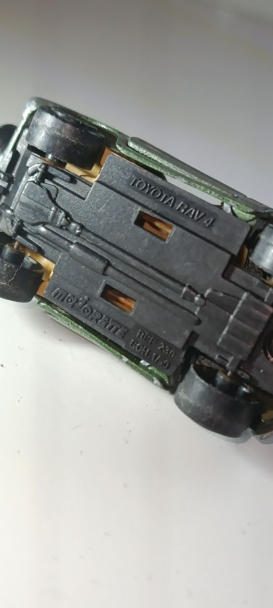 TOYOTA RAV 4 MAJORETTE 1/64