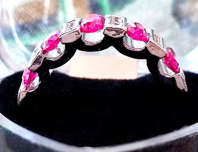 ANILLO DE CIRCONITAS Y RUBI LABORATORIO