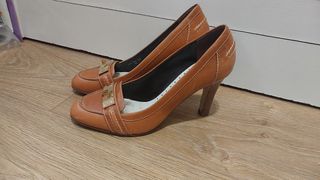 Zapatos piel color  camel