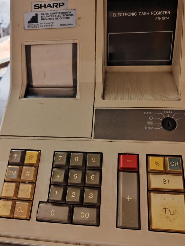 2 Cajas registradoras Sharp en pesetas