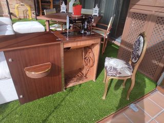 Maquina de coser con mueble