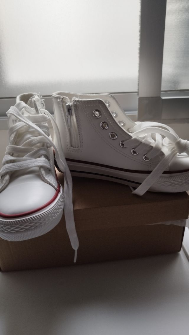 Botín blanco polipiel número 30