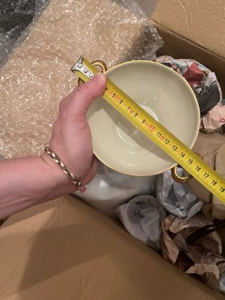 Servicio antiguo. Irabia. Plato y taza