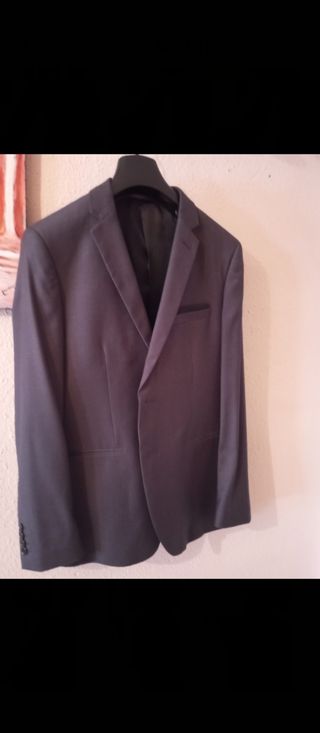 Traje hombre juvenil