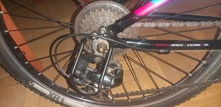Bici Trek MT 220 de 24" 8-12 años 