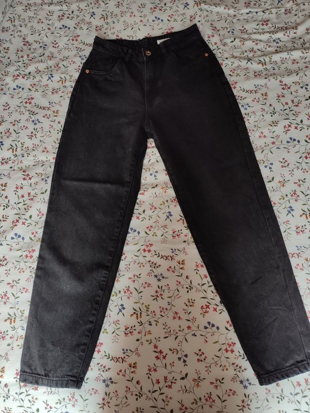 Vaqueros negros Lefties 