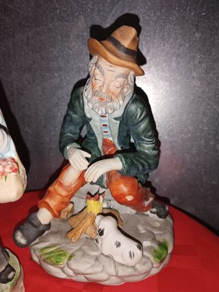 Pareja de figuras porcelana viejitos 