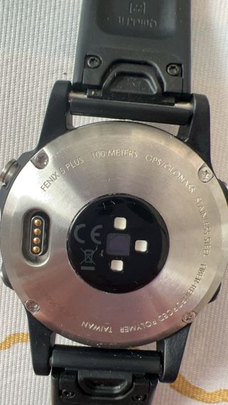 GARMIN FENIX 5 PLUS  COMO NUEVO