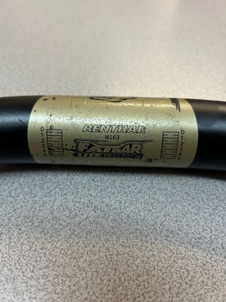 Manillar Renthal lite carbon