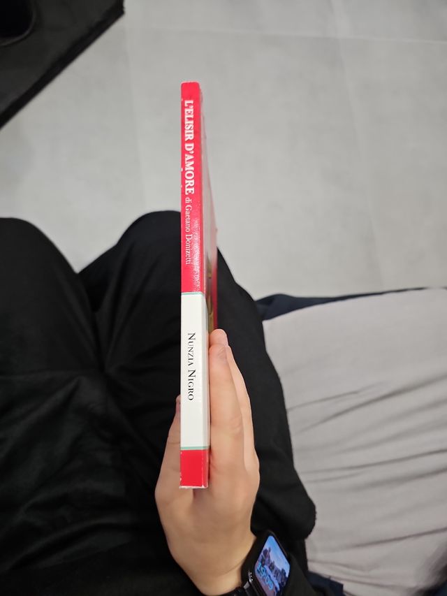 Libro " l'eliminazione d'amore