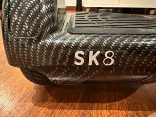 Hoverboard con funda con ruedas casi nuevo