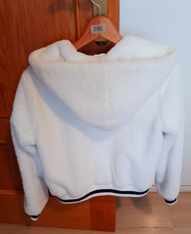 Bomber blanca pelo corto