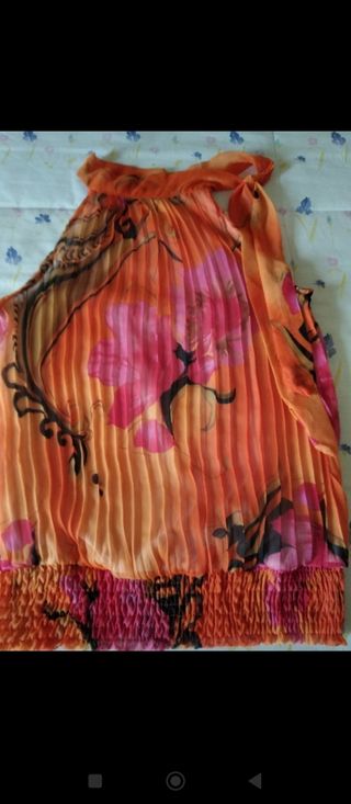 Blusa de señora con lazada,